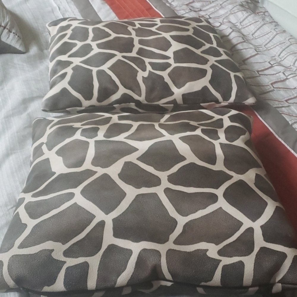 Giraffe Print Throw Pillows